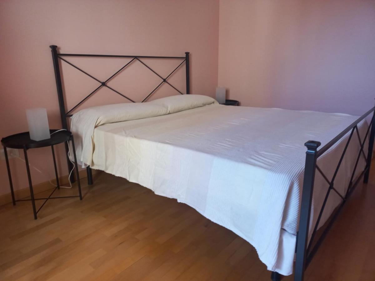 A Un Passo Da... B&B Elmas Buitenkant foto