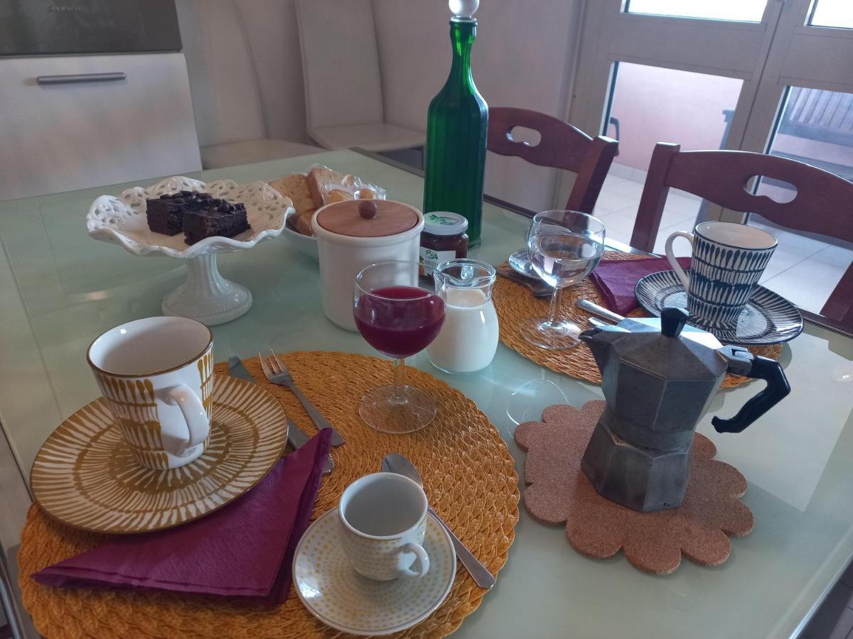 A Un Passo Da... B&B Elmas Buitenkant foto